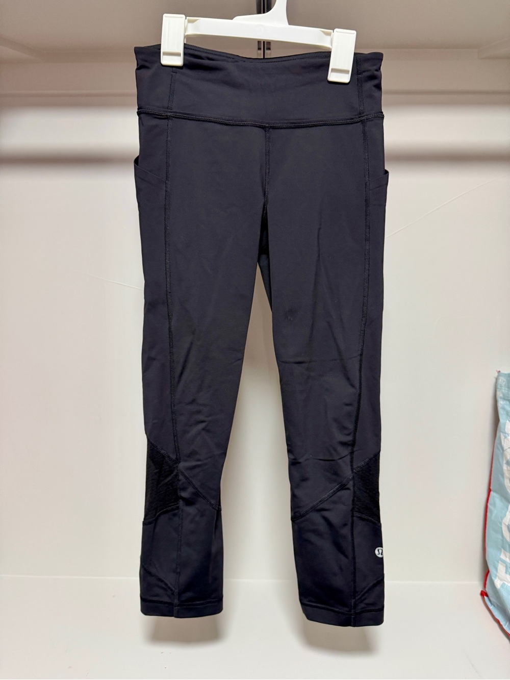 lululemon athletica Black Women's High-Rise Leggings with Side Pockets